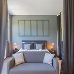 Black Loft By Rent Côme