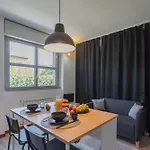 Black Loft By Rent Appartamento