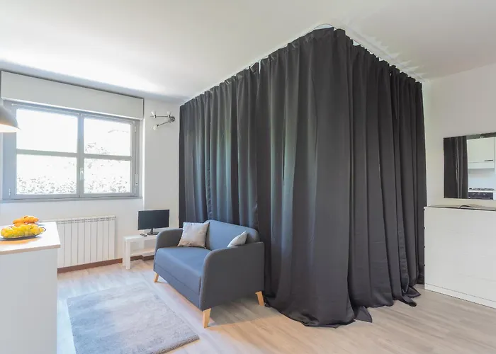 דירה Black Loft By Rent