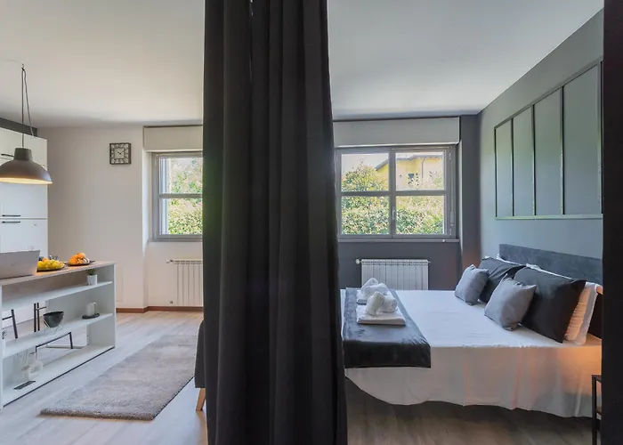 Black Loft By Rent *