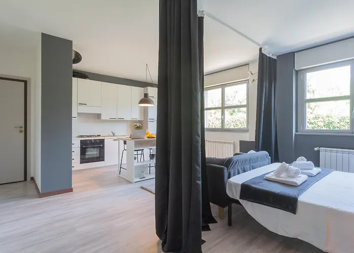 Black Loft By Rent * Como