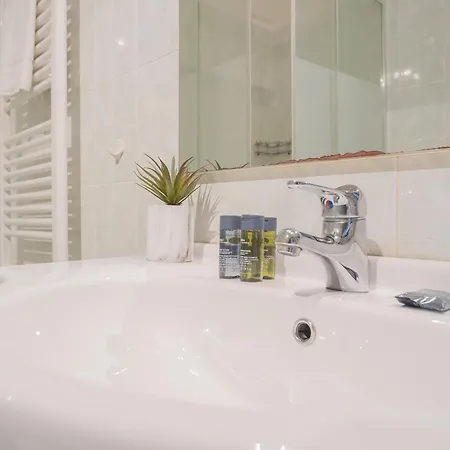 Apartment Black Loft By Rent Como